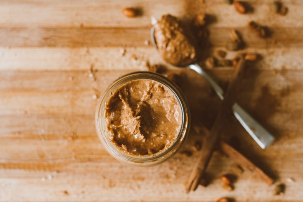 पीनट बटर खाने के फायदे | Peanut Butter Benefits In Hindi